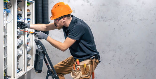 Best Circuit Breaker Repair  in Piggott, AR
